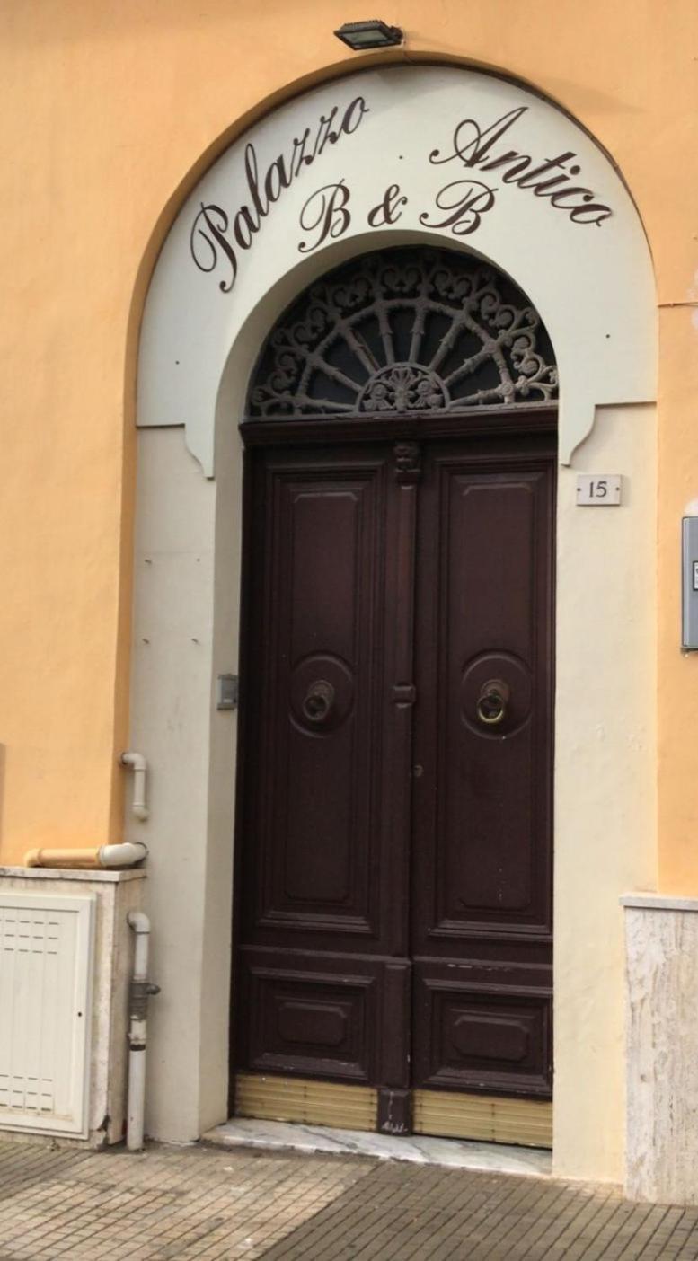 B&B New Antico Palazzo Parabita Exterior photo